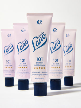 101 Dry Skin Super Cream is formulated with ultra-medical graded triple lanolin. 